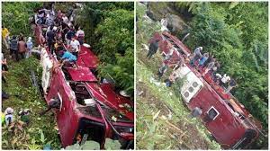 Kecelakaan Bus Masuk ke Jurang di Guci Tegal